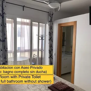 Centro Privada En Compartidos Alloggio in famiglia Málaga