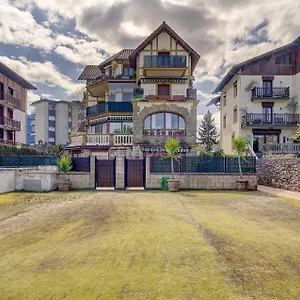 https://piso-reformado-en-1-linea-hondarribia.sansebastianhotels.net